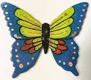 Butterfly sew-through button