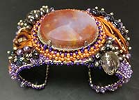 Cuff bracelet with agate