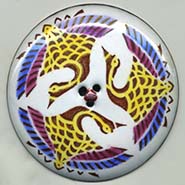 3 flying cranes button